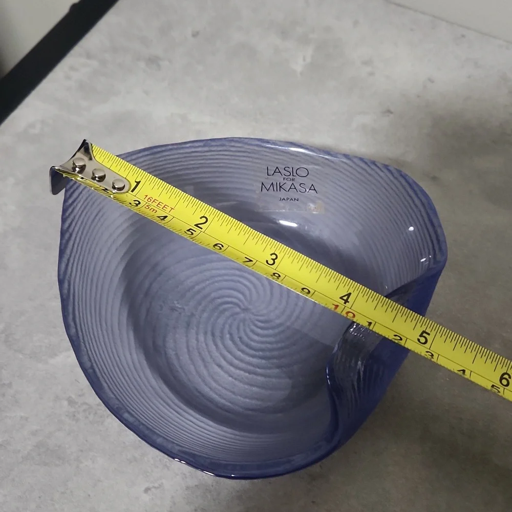Vintage Laslo For Mikasa Japan Bluish Glass Dish Swirl Ridged Frosted Exterior
